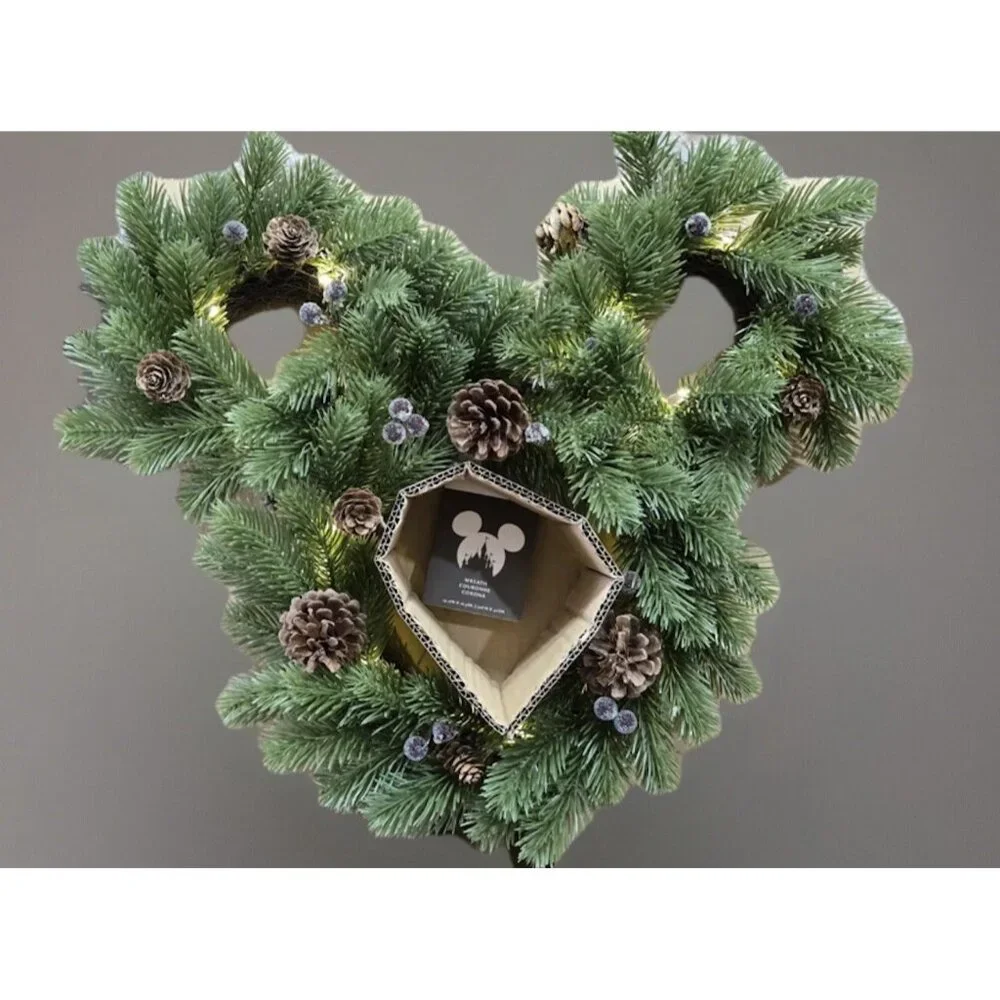 2024 Disney Parks Holiday Wreath Mickey Light Up Pine Cones  Christmas 17x18 New